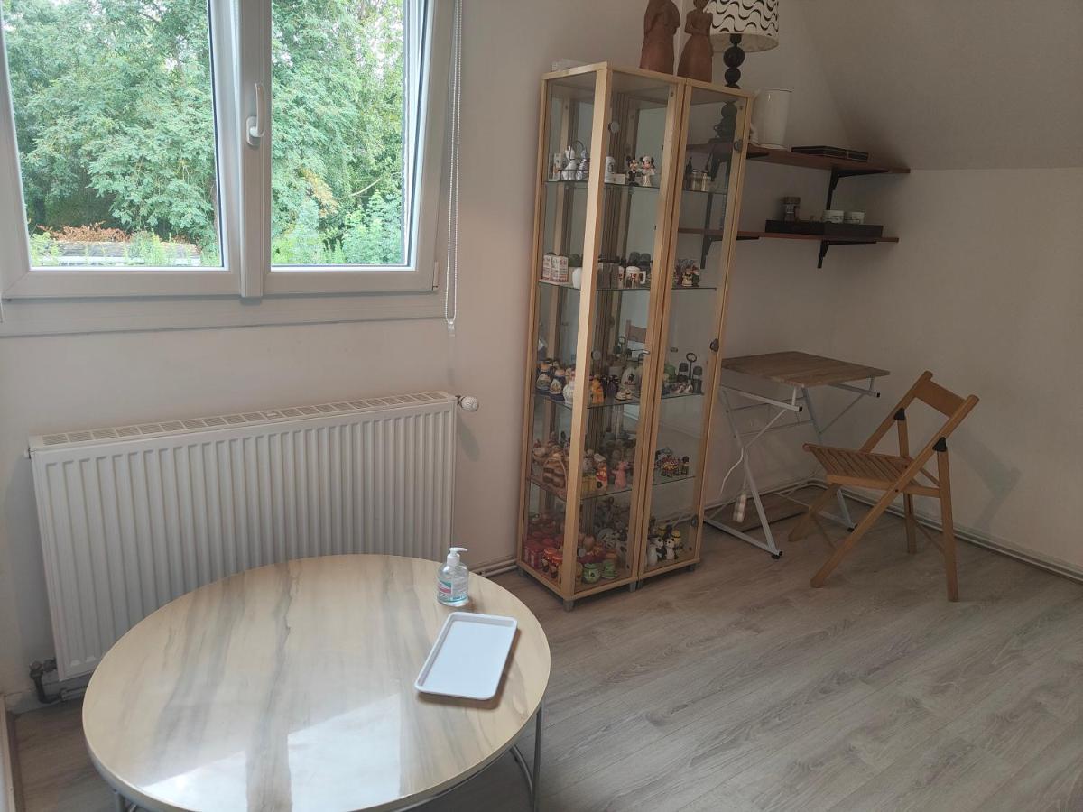 Suite Privee Avec Vue Sur Le Jardin Douai Buitenkant foto